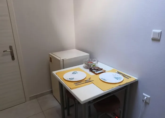 And Tranquil * Kavala